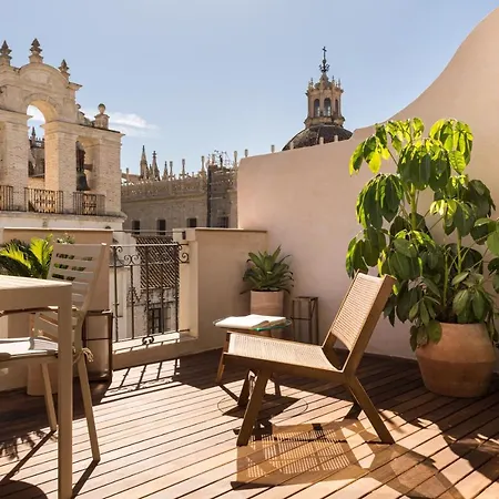 Puerta Catedral Appartamento Siviglia
