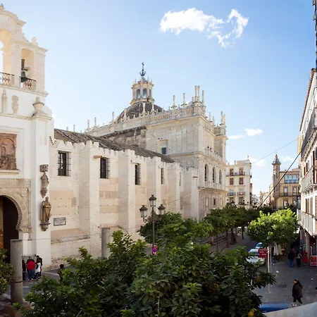 푸에르타 캐세드랄 아파트먼트 * 세비야