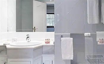 Apartment Puerta Catedral Seville