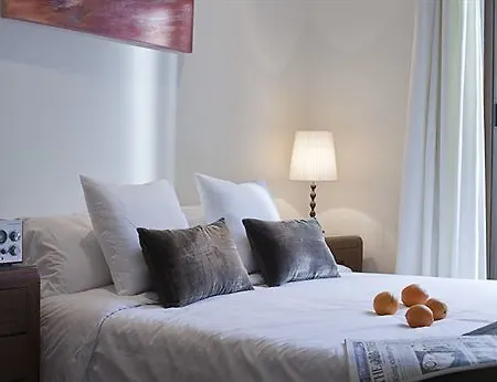 Puerta Catedral Apartment *